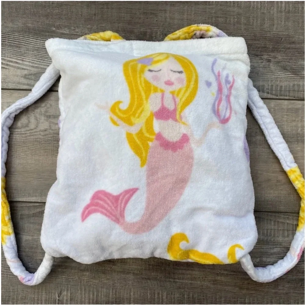 Authentic Kids Little Mermaid Magical Whimsical Ocean Beach Pool Towel and Bag